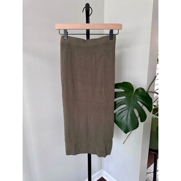 House of Harlow 1960 Green Ribbed Stretch Midi Skirt - Picture 1 of 5